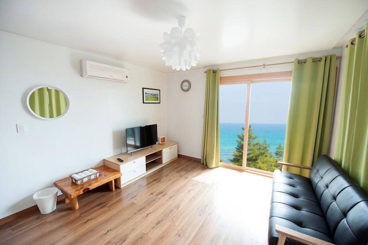 Jeju Sullem Pension Luaran gambar